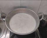 A picture of step 2 of Vermicelli Payasam.