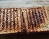 A picture of step 7 of Brown bread Potato stuff peanuts butter grilled sandwich.