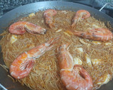 Foto del paso 8 de la receta: Fideuá con calamares y gambas