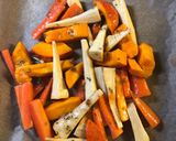 A picture of step 3 of Roasted vegetables: the za’atar mix - vegan.