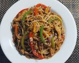 Foto del paso 5 de la receta: Fideos Salteados con Pechuga y Vegetales