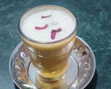 A picture of step 2 of Gulkand Lassi.