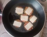 Foto langkah ke 7 dari resep Mie cetak donat mini Mozzarella.