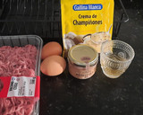 Foto del paso 1 de la receta: Rulo de carne picada y crema de champiñones