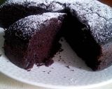 Foto langkah ke 7 dari resep Simple Chocolate Cake.