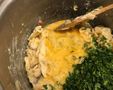 Foto del paso 6 de la receta: Tortilla de fideos con perejil
