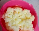 A picture of step 4 of Gajar Ka halwa🤤.