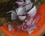 Foto langkah ke 5 dari resep Bawang goreng renyah tahan lama.