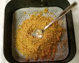 A picture of step 5 of Mango Bavarios.
