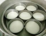 A picture of step 4 of Veg stuff idli.