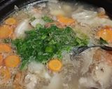 Foto langkah ke 4 dari resep Sup Ayam ala Pak Min Klaten.