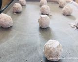 Foto langkah ke 8 dari resep Lemon Crinkle cookies.