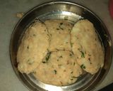 A picture of step 4 of Flatten rice cutlet.