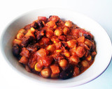 Foto del paso 4 de la receta: Chile vegano de garbanzos con salsa buffalo