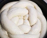 Pas rețetă Pâine rotundă împletită 4 fotografie