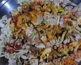 A picture of step 3 of Cauliflower pickle.