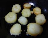 Foto del paso 4 de la receta Nidos de patata y gulas