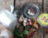 Foto langkah ke 1 dari resep Ayam dan Tahu bumbu kluak.