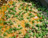 A picture of step 4 of Yellow Rice and Lentils with Chicken.