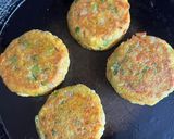 A picture of step 3 of High protein moong daal paneer cutlet.