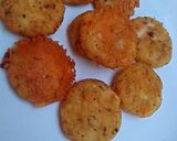 A picture of step 10 of Mini potato cheesy coins 🪙.