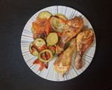 Foto del paso 6 de la receta: Pollo al horno con verduras