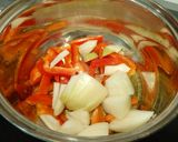Foto del paso 2 de la receta: Verduras pochadas estilo oriental 🥢