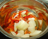 Foto del paso 2 de la receta: Verduras pochadas estilo oriental 🥢