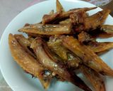 รูปขั้นตอนการทำที่ 3 ของ ปลายปีกไก่อบเกลือกรอบๆ Air fryer