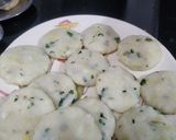 A picture of step 2 of Aloo shote(ragda patties).