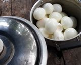 รูปขั้นตอนการทำที่ 2 ของ ไข่พะโล้คากิ