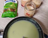 Foto langkah ke 7 dari resep Puding Strawberry Matcha Latte.