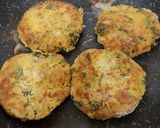 A picture of step 6 of Home made Patties 💖.
