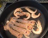 Foto del paso 3 de la receta: Arroz de Galera-Langostino-Alcachofa