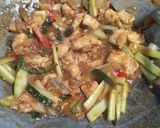 Foto langkah ke 4 dari resep Ayam asam manis pedas.