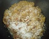 A picture of step 5 of Suji ka Dane dar halwa.