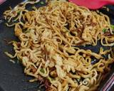 Cara Membuat Mie Goreng Kulit Buah Naga 3