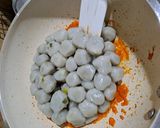Foto langkah ke 4 dari resep Cilok kuah seblak.
