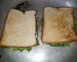 A picture of step 3 of Club sandwich.