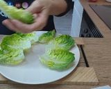 Foto del paso 3 de la receta Lechuga rellena con ensaladilla casera