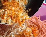 Foto del paso 3 de la receta: Tortilla de tallarines fácil