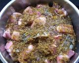 A picture of step 3 of Vũ Đại Village Braised Fish.