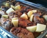 Foto del paso 7 de la receta: Cabrito horneado en rojo y caramelizado con vinagre de maracuyá