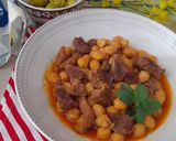 Foto del paso 6 de la receta: Ternera con garbanzos -o callos falsos-
