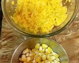 A picture of step 1 of Egg Drop Sweet Corn Soup.