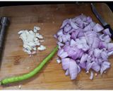 A picture of step 1 of Palak Sabzi.
