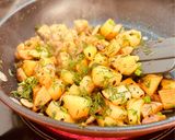 आलू सुवा भाजी (Aloo Suva bhaji) रेसिपी चरण 4 फोटो
