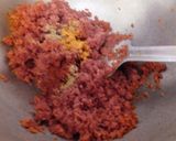 A picture of step 2 of Tri colour paratha.