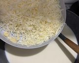 Foto langkah ke 4 dari resep Bolognese Macaroni Cheese.