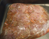 Foto del paso 6 de la receta: Pollo al horno con Hierbas provenzal o al Ajo